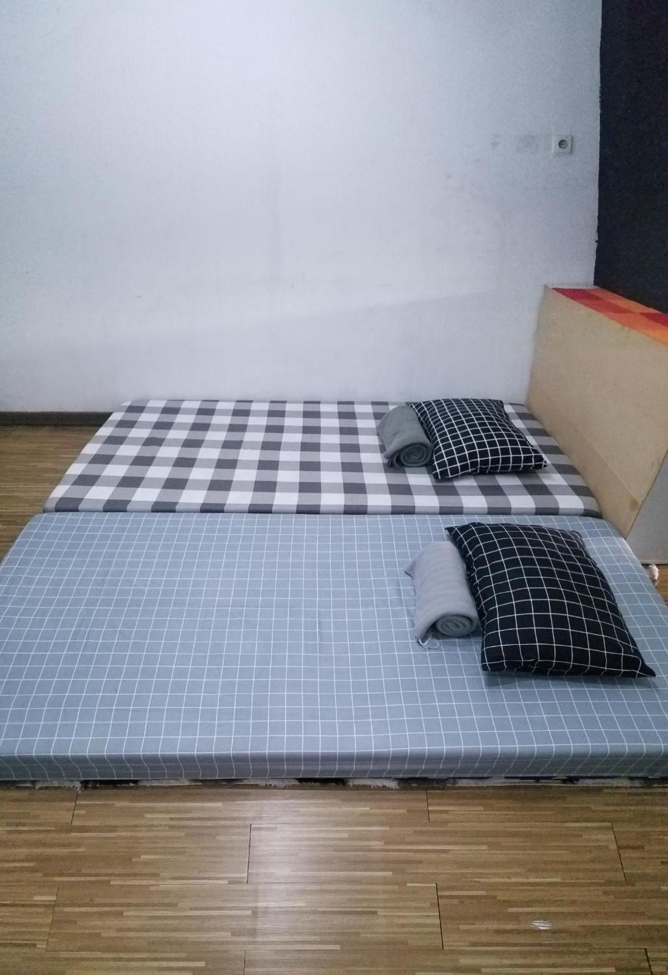 Coffeebunk Hostel Tangerang Habitación foto